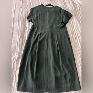 MM LaFleur Size 14 Forest Green Dress